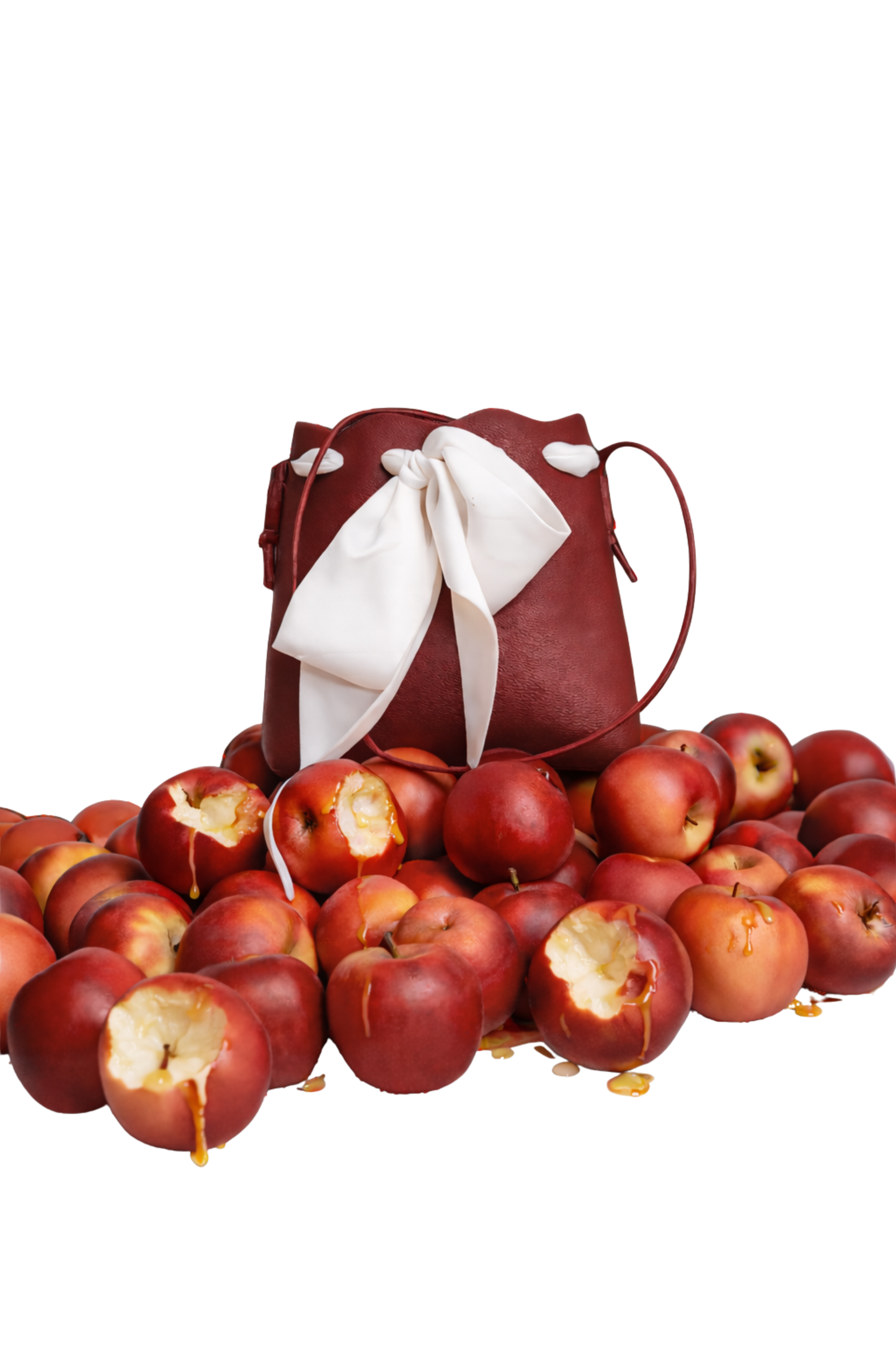 CRUNCHY: THE FRUIT WASTE BAG