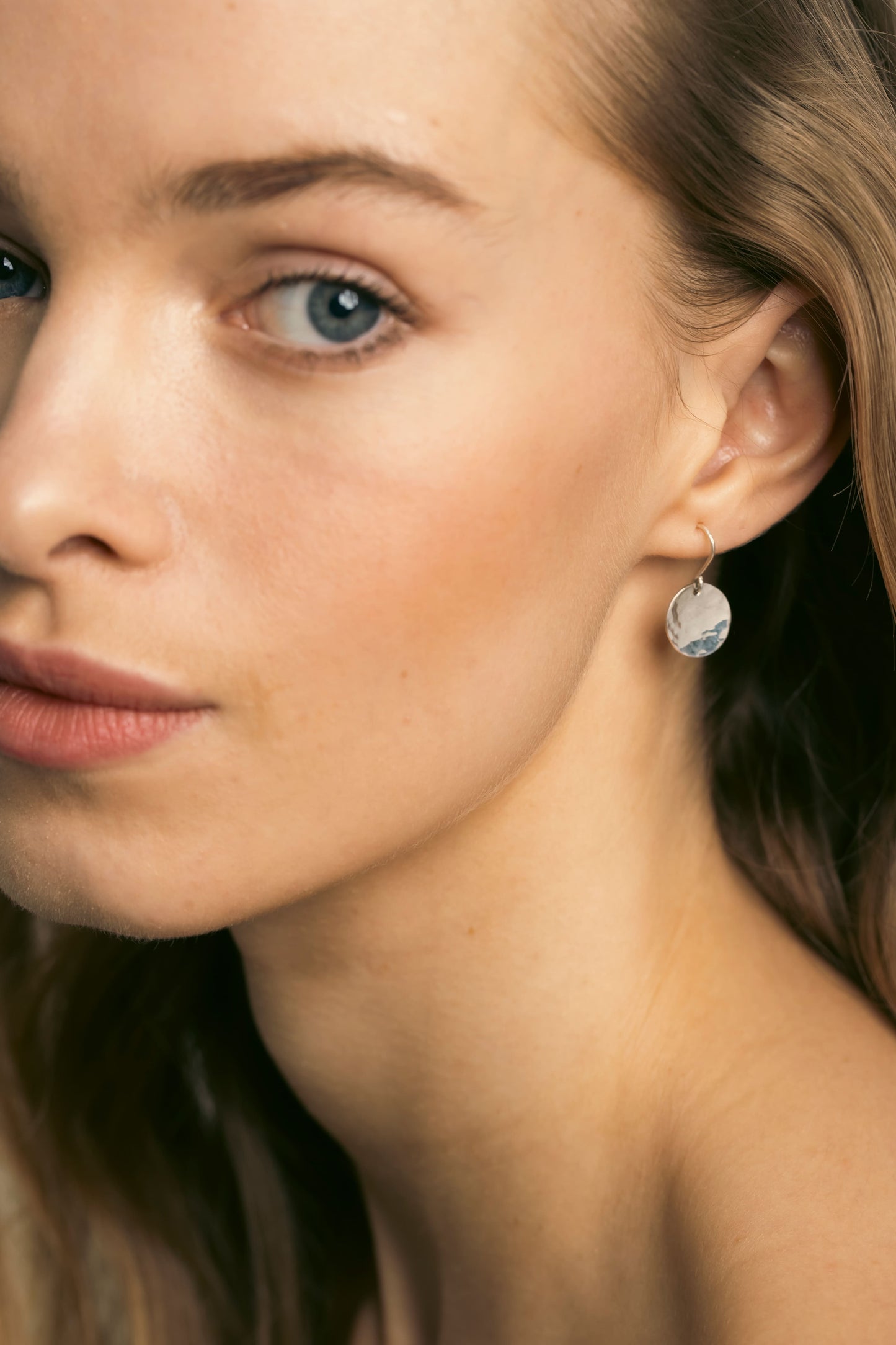 ECLIPSE: THE MOON EARRINGS